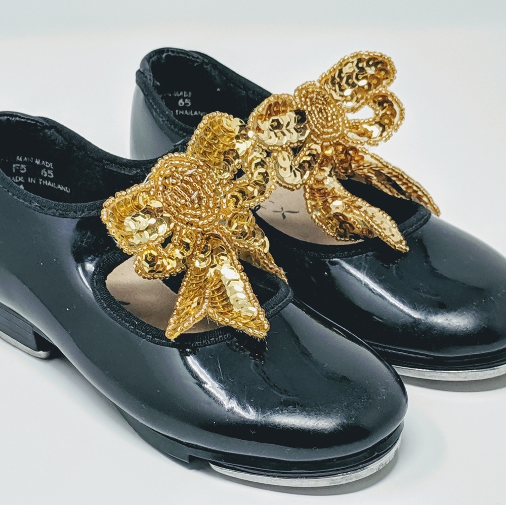 Capezio Girls tap shoes size 9 1/2 M gold now EUC